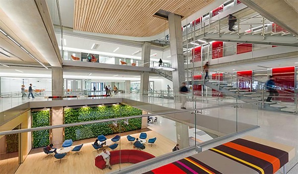 Mahindra Blossom Gallery 